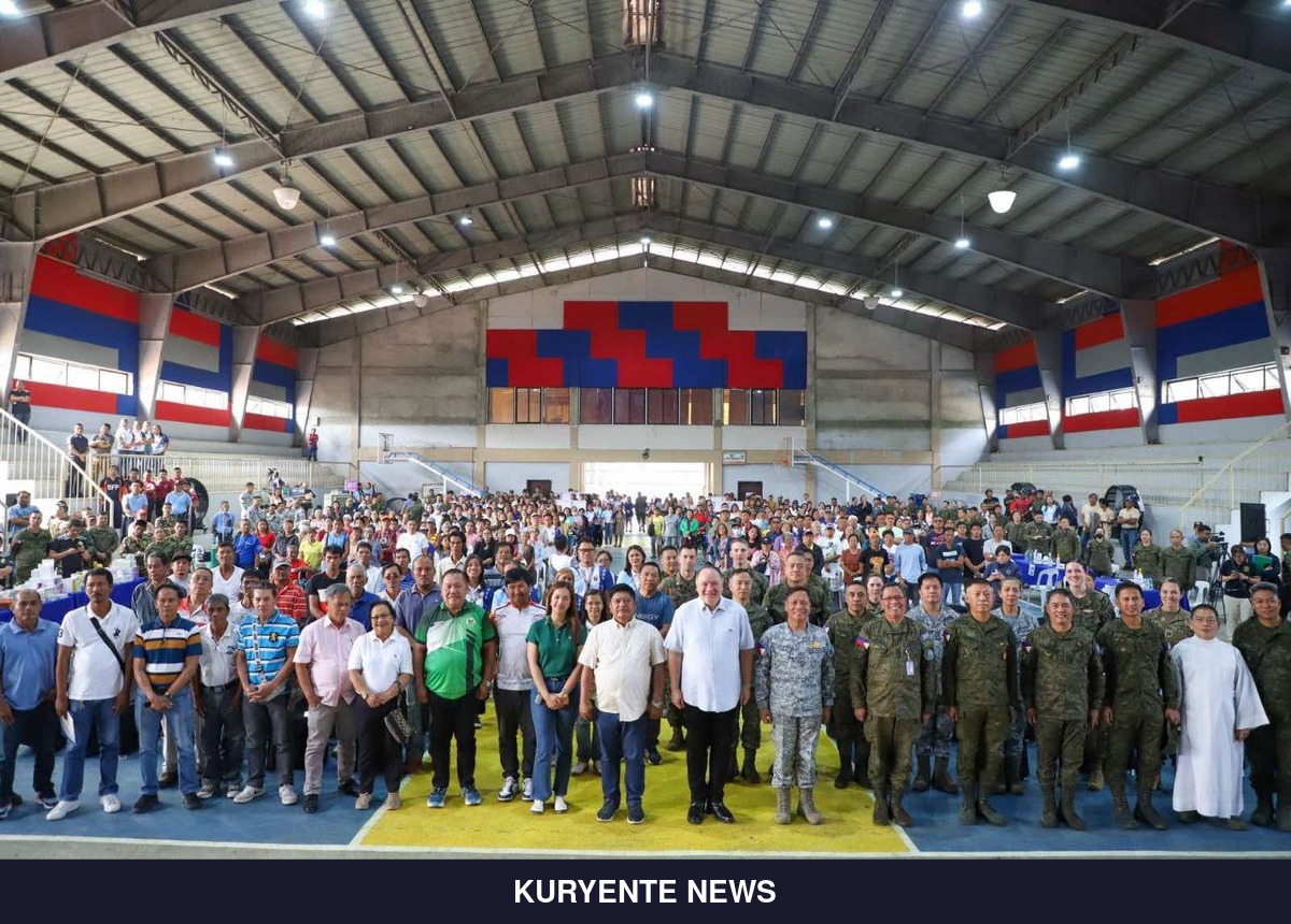 DND Delivers Farm Equipment, Medical Aid to Pangasinan Town