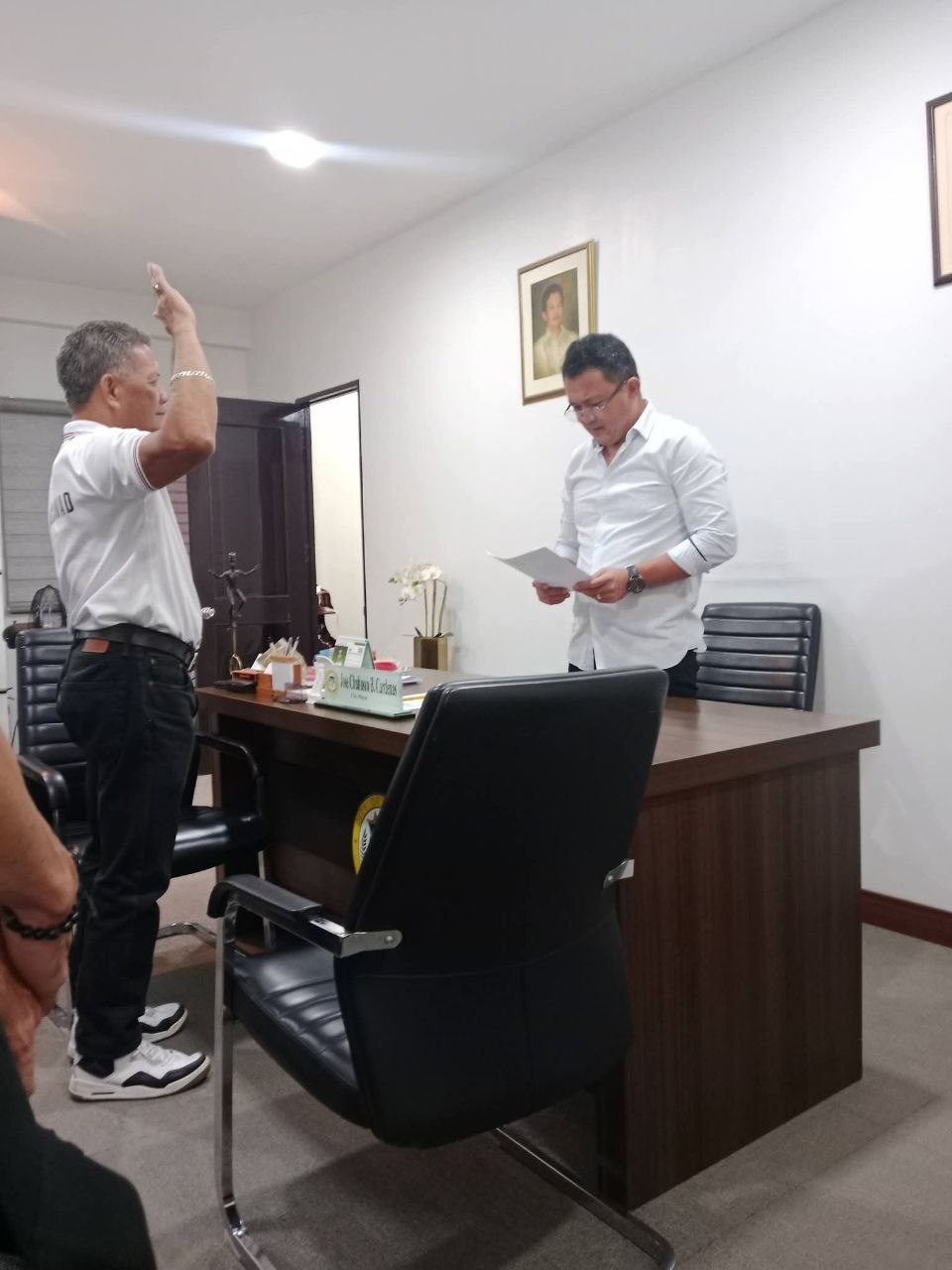 Canlaon City: New Barangay Captain Takes Office