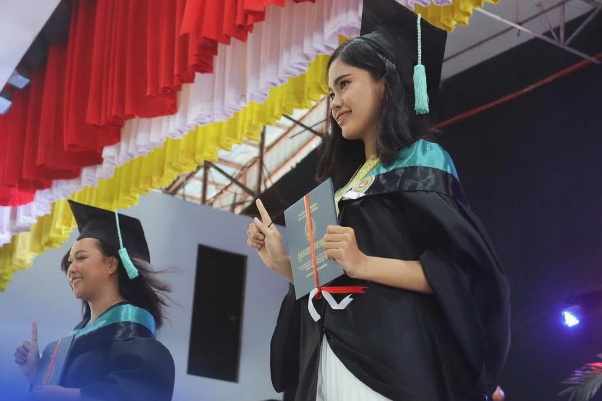 Siaton Graduate Scores Perfect 800 on NMAT, First Try