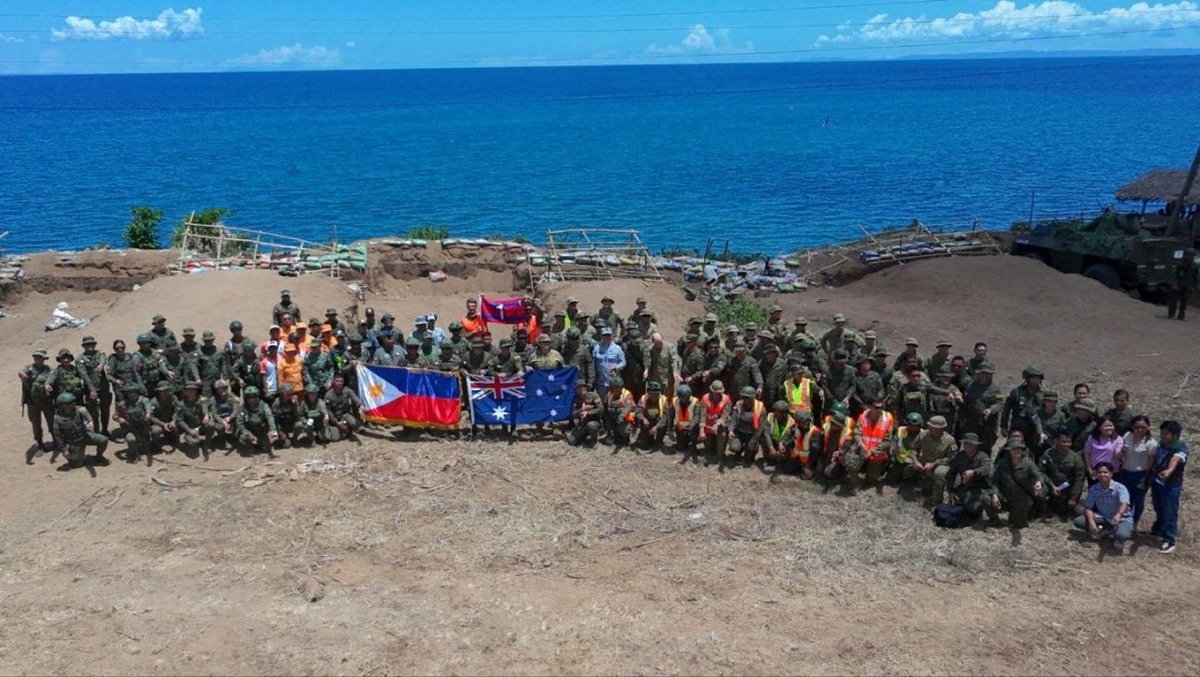 Philippine, Australian Armies Test Coastal Defense in Camarines Sur