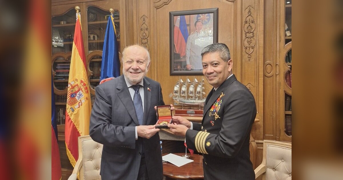 PMA Makes First Official Military Visit to Spain