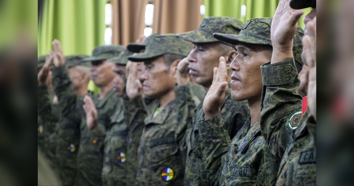 Army Honors CAA Veterans in First Gratuity Ceremony
